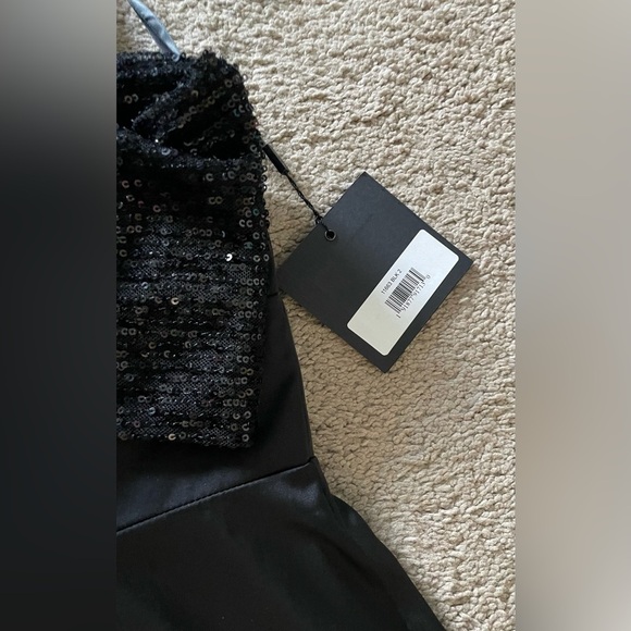 Ieena for Mac Duggal Sequin Bow Strapless Evening Gown. NWT! - Picture 3 of 5